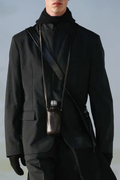 Look 20